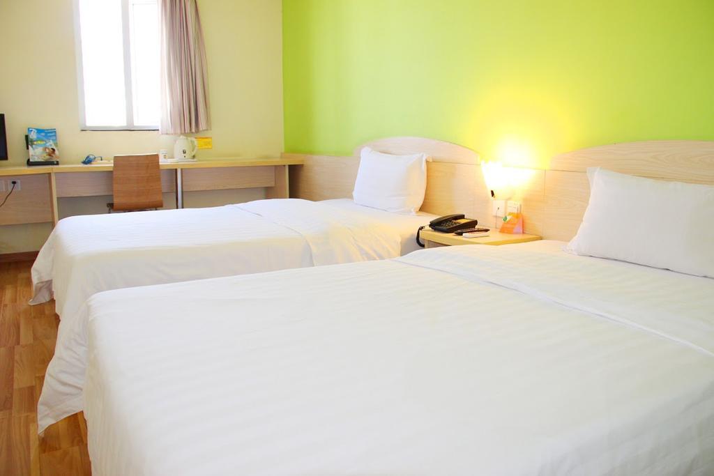 7Days Inn Dalian Gangwan Square Station Port 外观 照片